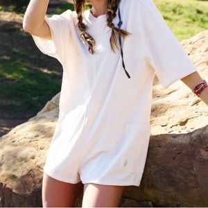 NWOT Free People Hot Shot Tee Romper, Bleached Clay, Size Small